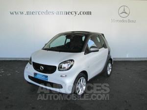 Smart Fortwo Cabriolet 71ch passion twinamic blanc moon mat