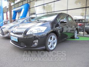 Toyota AURIS HSD 136h Dynamic 15 5p noir métal