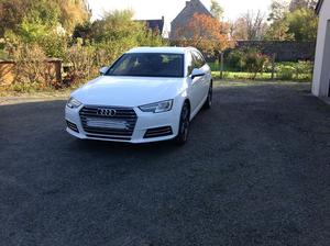 AUDI A4 AVANT 2.0 TDI 150 S line