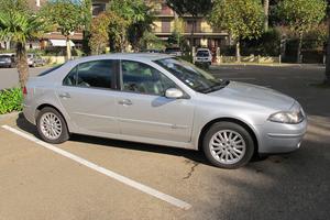 RENAULT Laguna 1.9 dCi 125 FAP Luxe Privilège