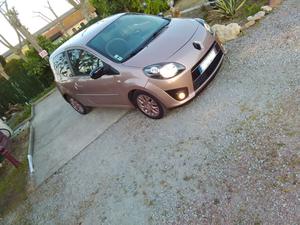 RENAULT Twingo II 1.5 dCi 75 eco2 Miss Sixty Euro 5