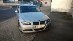 BMW 325i 218ch Confort