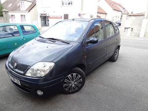 RENAULT Scénic 1.9 DCI - 105 Aigle