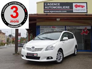 TOYOTA Verso 126 D-4D FAP SkyView Edition 7 places