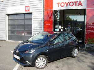 TOYOTA Aygo 1.0 VVT-i 69ch x-play Touch 5p