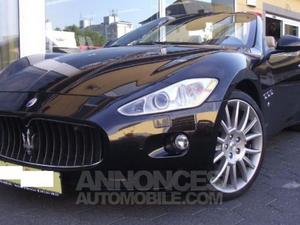 Maserati Grancabrio 4.7 V BVA () noir metal