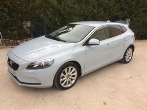 VOLVO V40 T Xénium