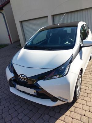 TOYOTA Aygo 1.0 VVT-i x-play