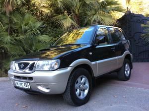 NISSAN Terrano 2.7 TDI Luxe