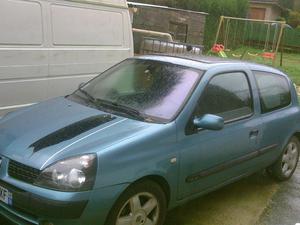 RENAULT Clio II