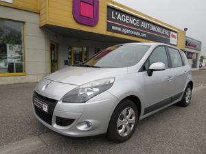 RENAULT Scénic 1.5 dCi 105 ch Expression tomtom