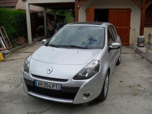 RENAULT Clio III V 110 Exception Pack Cuir A