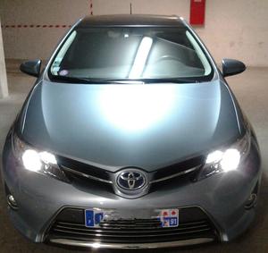 TOYOTA Auris Hybride 136h Style