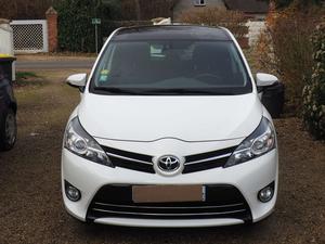 TOYOTA Verso 124 D-4D 7pl FAP SkyView