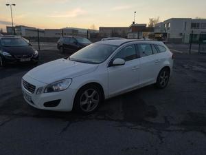 VOLVO V60 DRIVe 115ch Start&Stop Summum