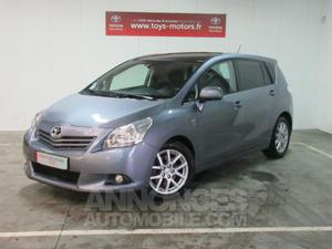 Toyota VERSO 150 D-CAT FAP Lounge BVA 5 places gris