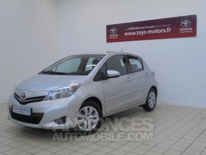 Toyota YARIS 100 VVT-i Dynamic 5p gris alu