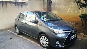 TOYOTA Yaris 100h Business