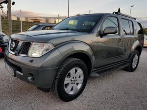 NISSAN Pathfinder 2.5 dCi 174 ch Elégance A