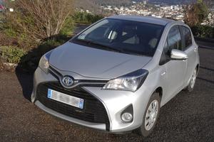 TOYOTA Yaris 100h Dynamic