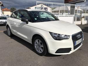 AUDI A1 1.6 TDI 90 Ambiente S tronic