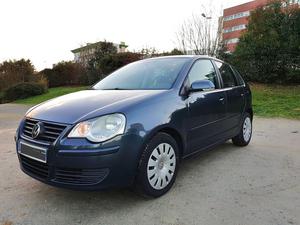 VOLKSWAGEN Polo  Confort