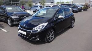 PEUGEOT 208 Féline PureTech P + Cuir