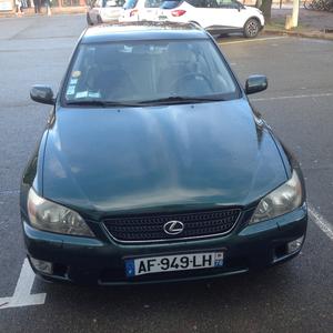 LEXUS IS 200 Executive