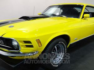 Ford Mustang  jaune