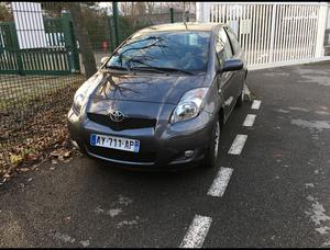 TOYOTA Yaris confort pack 100ch ess