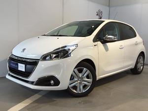 PEUGEOT  PureTech 82ch Style 5p