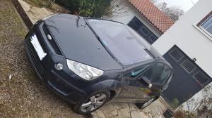 FORD S-MAX 2.0 TDCi 140 DPF Titanium