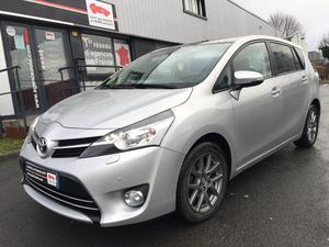 TOYOTA Verso 124 D-4D Style 5 places