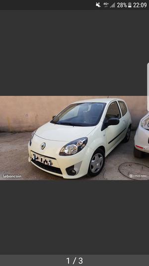 RENAULT Twingo II 1.2