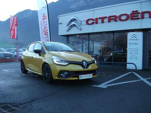 RENAULT Clio R.S. Trophy Energy 1.6 T 220 EDC E6