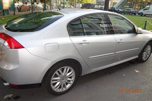 RENAULT Laguna III 3.0 V6 dCi 235 FAP Initiale A