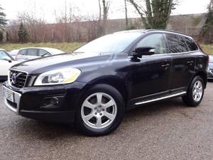 VOLVO XC60 D5 AWD 205CH FAP MOMENTUM GEARTRONIC
