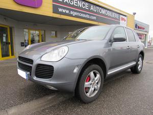 PORSCHE Cayenne Turbo