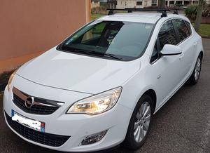 OPEL Astra 1.7 CDTI - 100 Cosmo