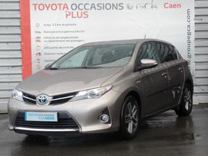 TOYOTA Auris HSD 136h Feel!