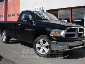 Dodge RAM  REGULAR CAB SLT 5.7 L HEMI 4X4 APPLE CARPLAY