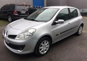 Renault Clio III 1.5 DCI 105 PRIVILEGE d'occasion