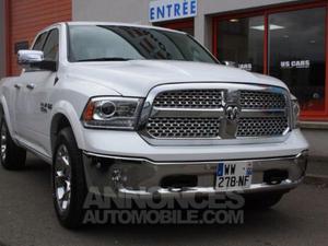 Dodge RAM  QUAD CAB LARAMIE 5.7 HEMI 4X4 APPLE CARPLAY