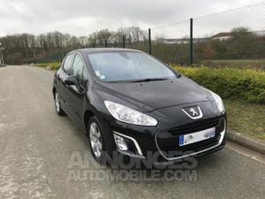 Peugeot 308 II 1.6 HDI 115 BUSINESS noir