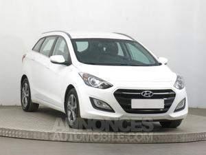 Hyundai i MPI Weekend blanc