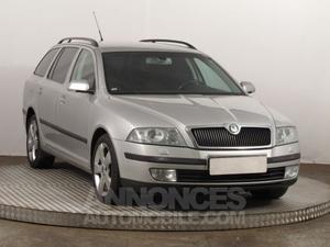 Skoda OCTAVIA 2.0 TDI gris