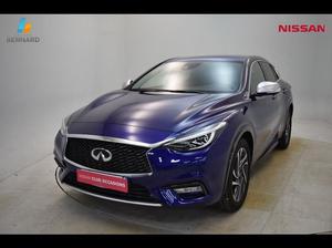 Infiniti Q30