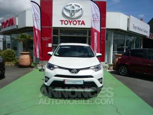 Toyota RAV D-4D Dynamic 2WD blanc nacre