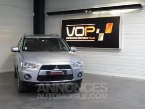 Mitsubishi OUTLANDER 2.2 DI-D INSTYLE TC-SST gris clair