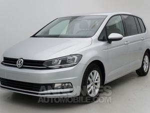 Volkswagen Touran 1.6 TDi DSG Automaat Trendline 7pl. silver